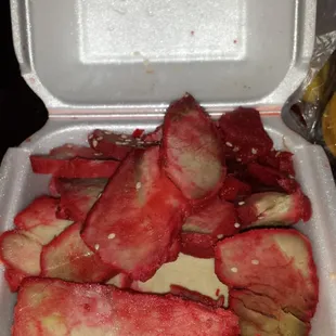 Where is the BBQ Sauce!!?  Bbq sliced pork. Tooo dry!