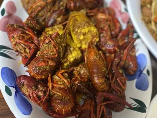 Cajun Crack’n