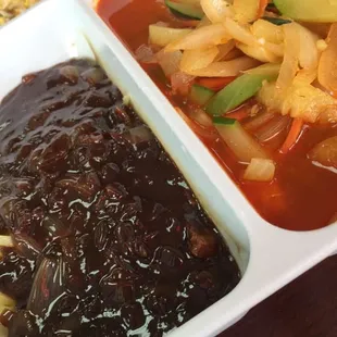 Spicy Seafood Noodle