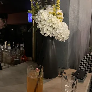 Flamingo fizz cocktail