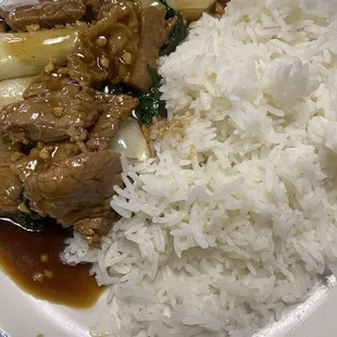 17. Beef with Bo Choy Lunch Special