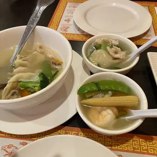 Won ton soup for 2