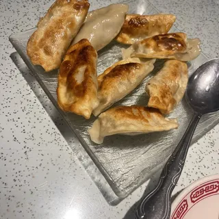 Pot Stickers (8)