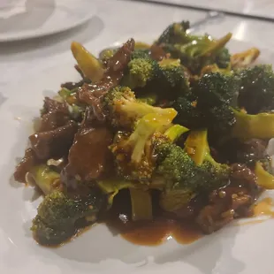 Chow Fun Chicken Broccoli Beef