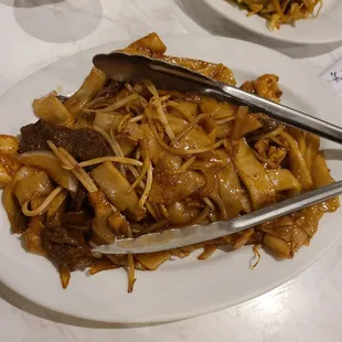 Combination Chow Fun Noodles