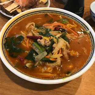 Chili soup noodle