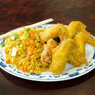 Chicken Wings with Fried Rice