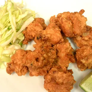 food, chicken wings and fried chicken