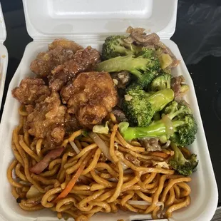 Combo plate with Orange Chicken and Beef with Broccoli - orange chicken was good but broccoli beef had a weird flavor to it