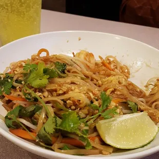 Shrimp Pad Thai