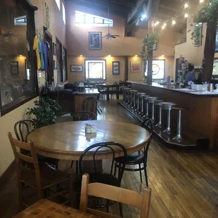 Dining Area and Bar