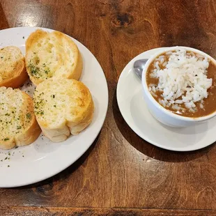 Seafood Gumbo &amp; Bread