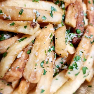 Garlic fries