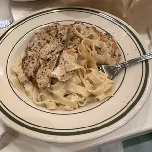 alfredo with grilled chicken