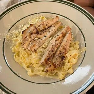 Fettuccine Alfredo