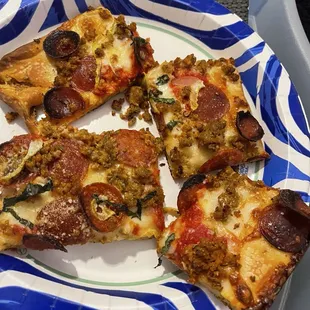 Pigs on the Wing with pepperoni add. Soooo good. Best crust, sausage is my favorite of any sausage I've ever had.