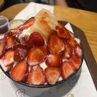 Strawberry Bingsoo