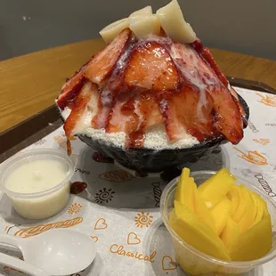 Strawberry bingsoo with mangoes