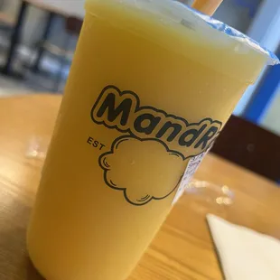 Mango smoothie