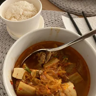 Kimchi Jjigae