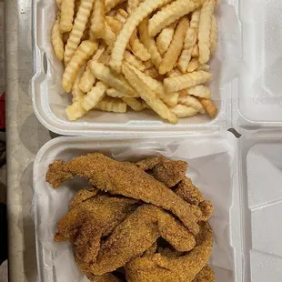 Family pack of catfish. (8 piece and large fry)