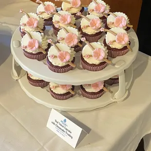 Cupcakes...