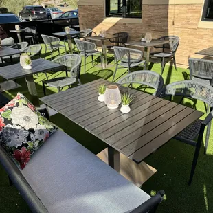 Our inviting patio! Dog friendly, heaters and blankets to make sure you are cozy.