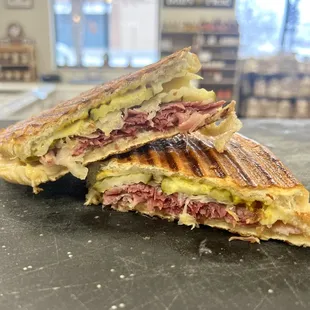 a sandwich cut in half