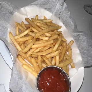 K8. Kids French Fries