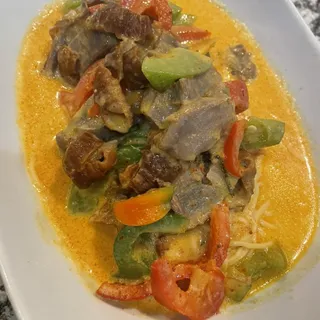 S14. Panang duck curry with egg noodles
