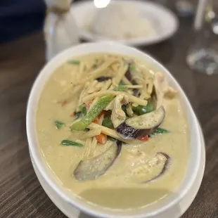 Green curry pairs perfectly with steamed rice