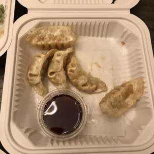 Gyoza- tasted like it went straight from the frozen food department to microwave to my plate. Not a fan.