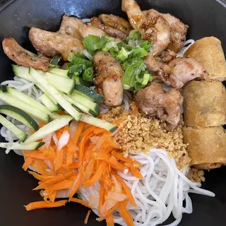 Vermicelli with Grilled Lemongrass Chicken