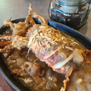 Sizzling Pusit