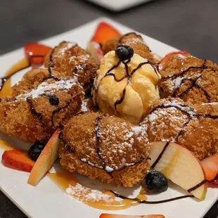Fried cheesecake
