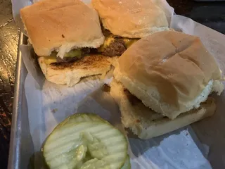 JJ Knapps Tavern