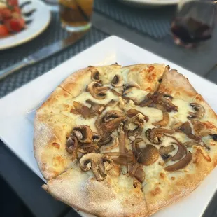 Funghi Pizza