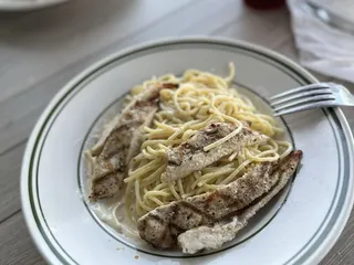 Mandolas Italian Kitchen