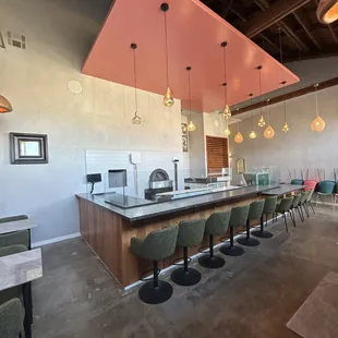 sushi and sashimi, interior