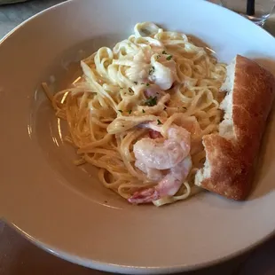 Shrimp Alfredo