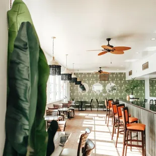 Bar room