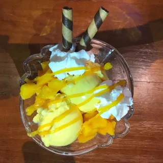 I03. Coconut Mixed Fruit Sundae