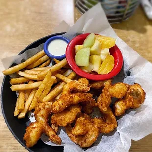 Mango&apos;s Coconut Shrimp Entree with Tropical Fruit Salad!