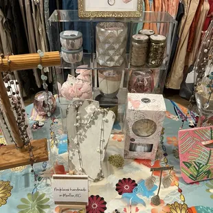 Take home the signature scent of Mangos