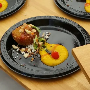 Crunchy crabcake from Tiki's