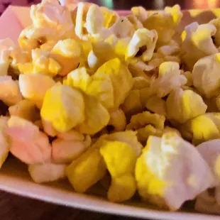 Complimentary self serve PoPCorn ;D .. give me a cold beer :D