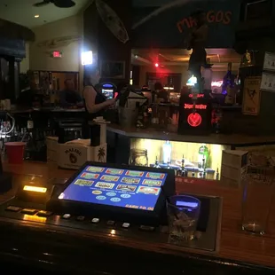 Tiffini the bartender Rocks!