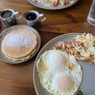 2 eggs with hash browns and pancakes