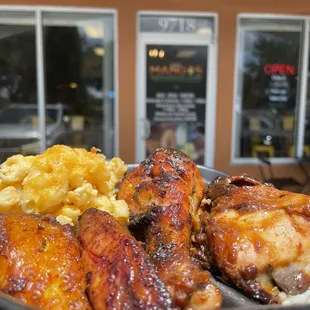 chicken wings and macaroni and cheese