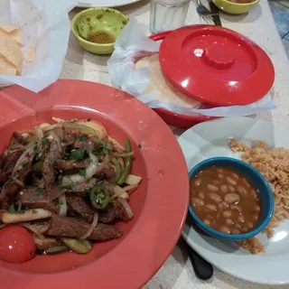 Lomo Saltado